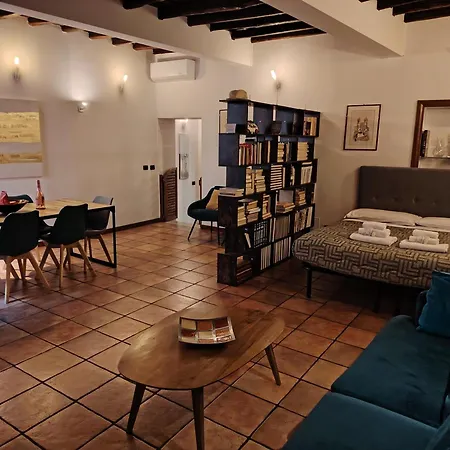 Tama House Al Pantheon
